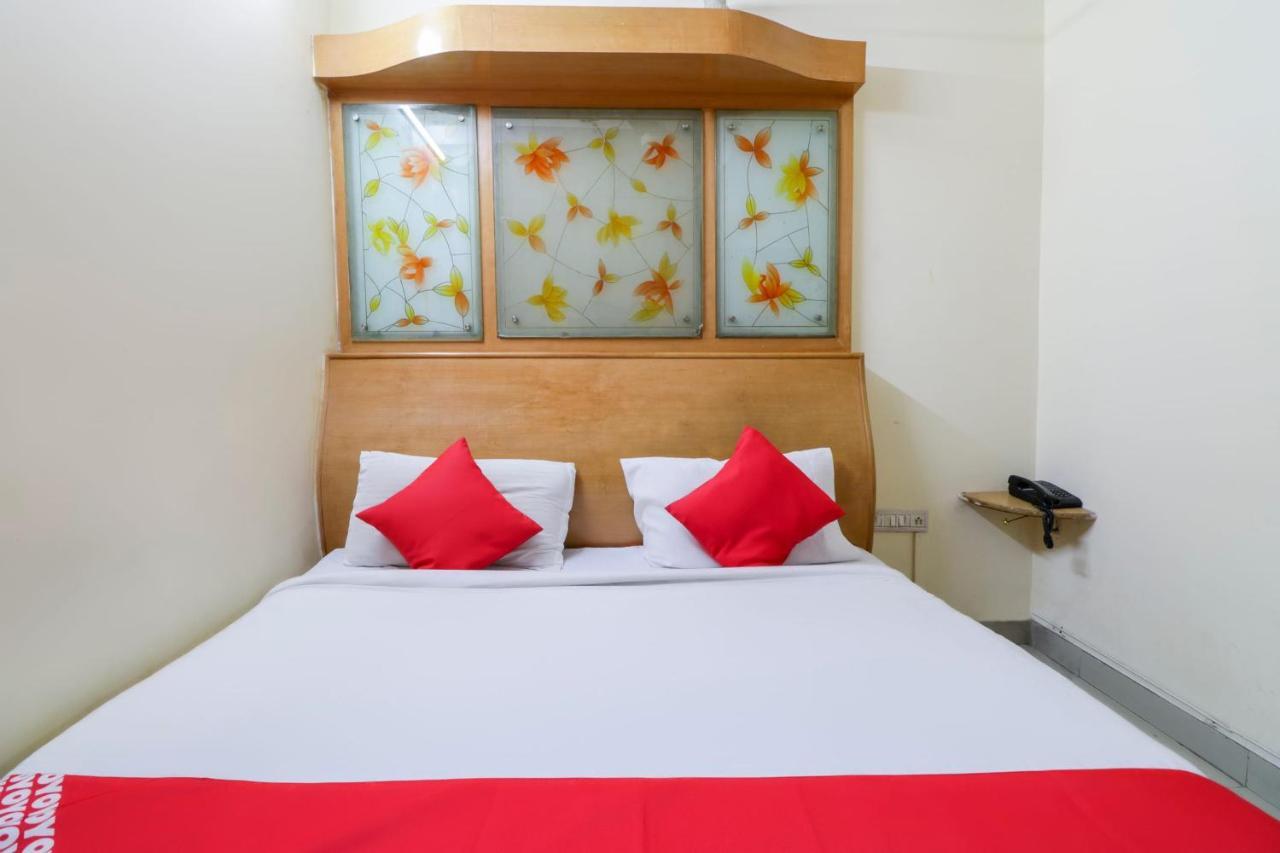 OYO 71675 New Aishwarya Comforts Hotel Bangalore Exterior foto